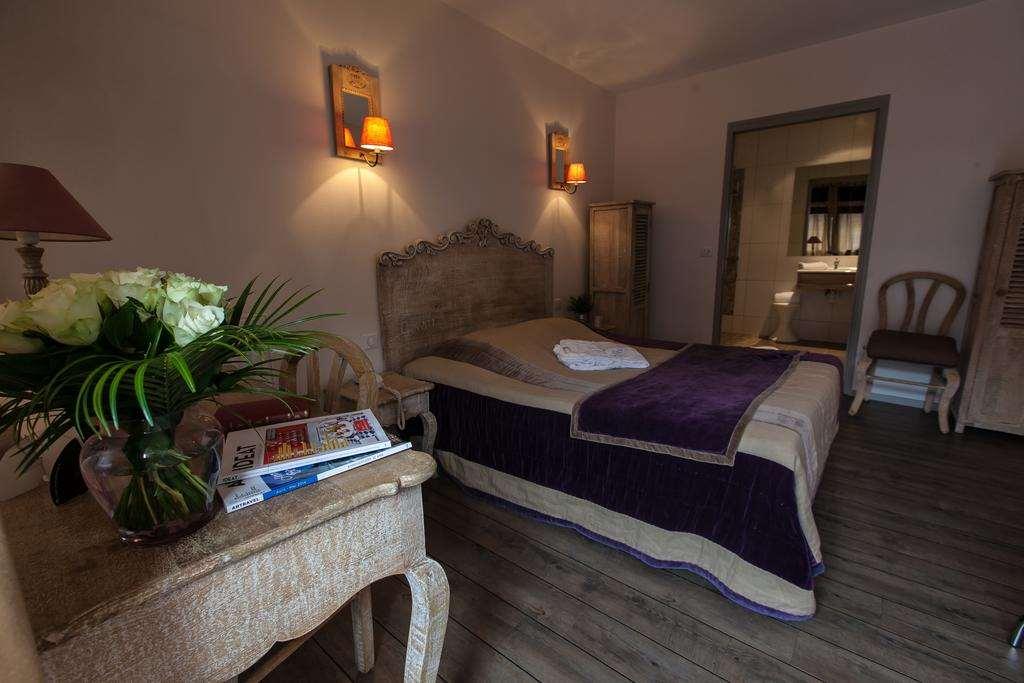 Brit Hotel Bristol Montbeliard Centre Quarto foto
