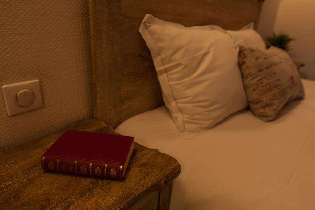 Brit Hotel Bristol Montbeliard Centre Quarto foto