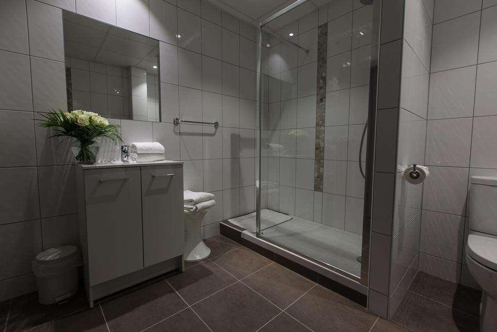 Brit Hotel Bristol Montbeliard Centre Quarto foto