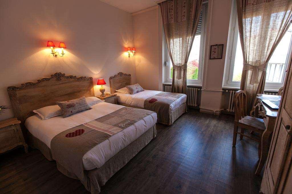 Brit Hotel Bristol Montbeliard Centre Quarto foto