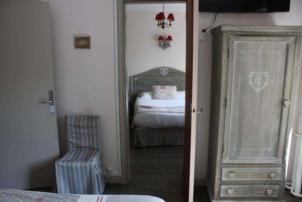 Brit Hotel Bristol Montbeliard Centre Quarto foto