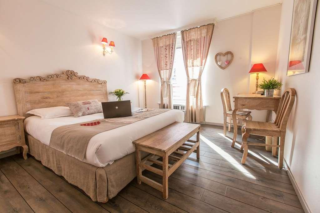 Brit Hotel Bristol Montbeliard Centre Quarto foto